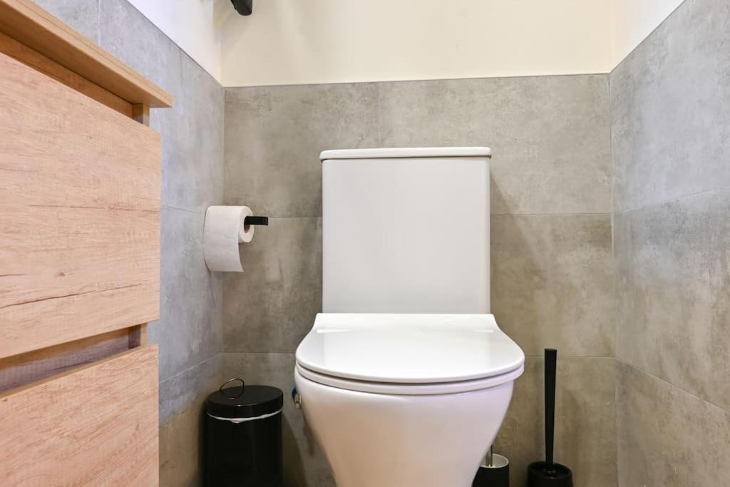 Apartamento For Comodo De Un Gan5a Madri