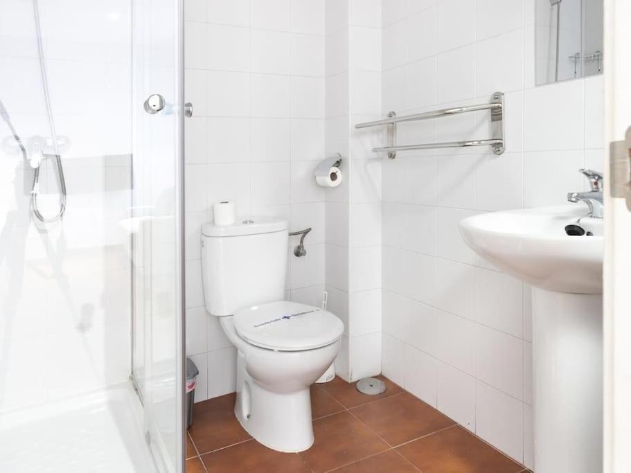 Centrally Located In - 382 Apartment