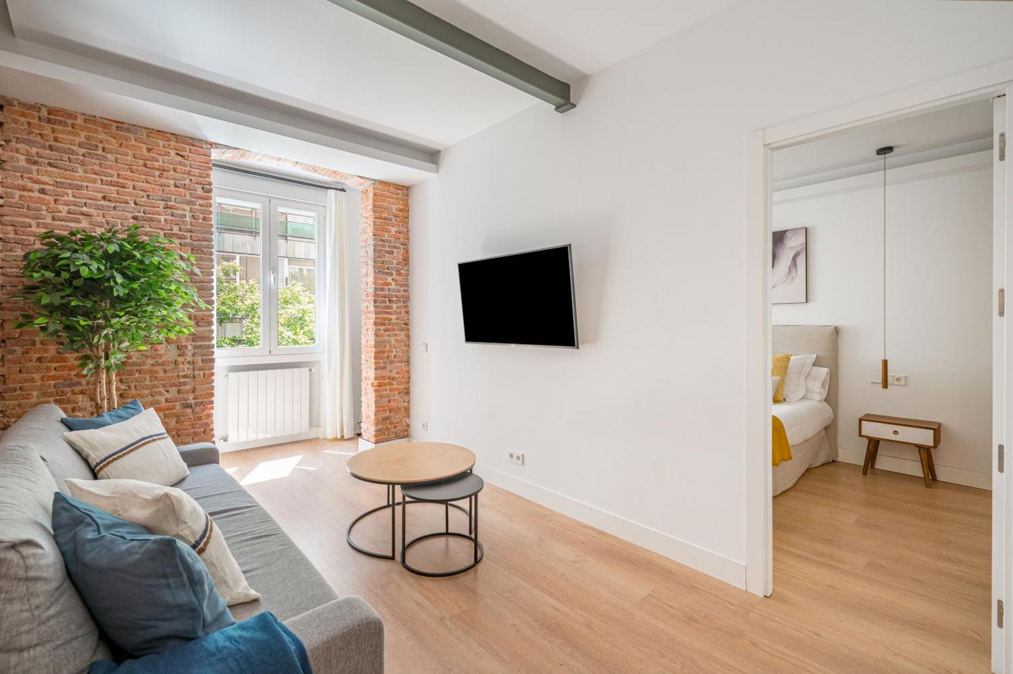 Salamanca Iii Calle General Pardinas 2br 2bh *