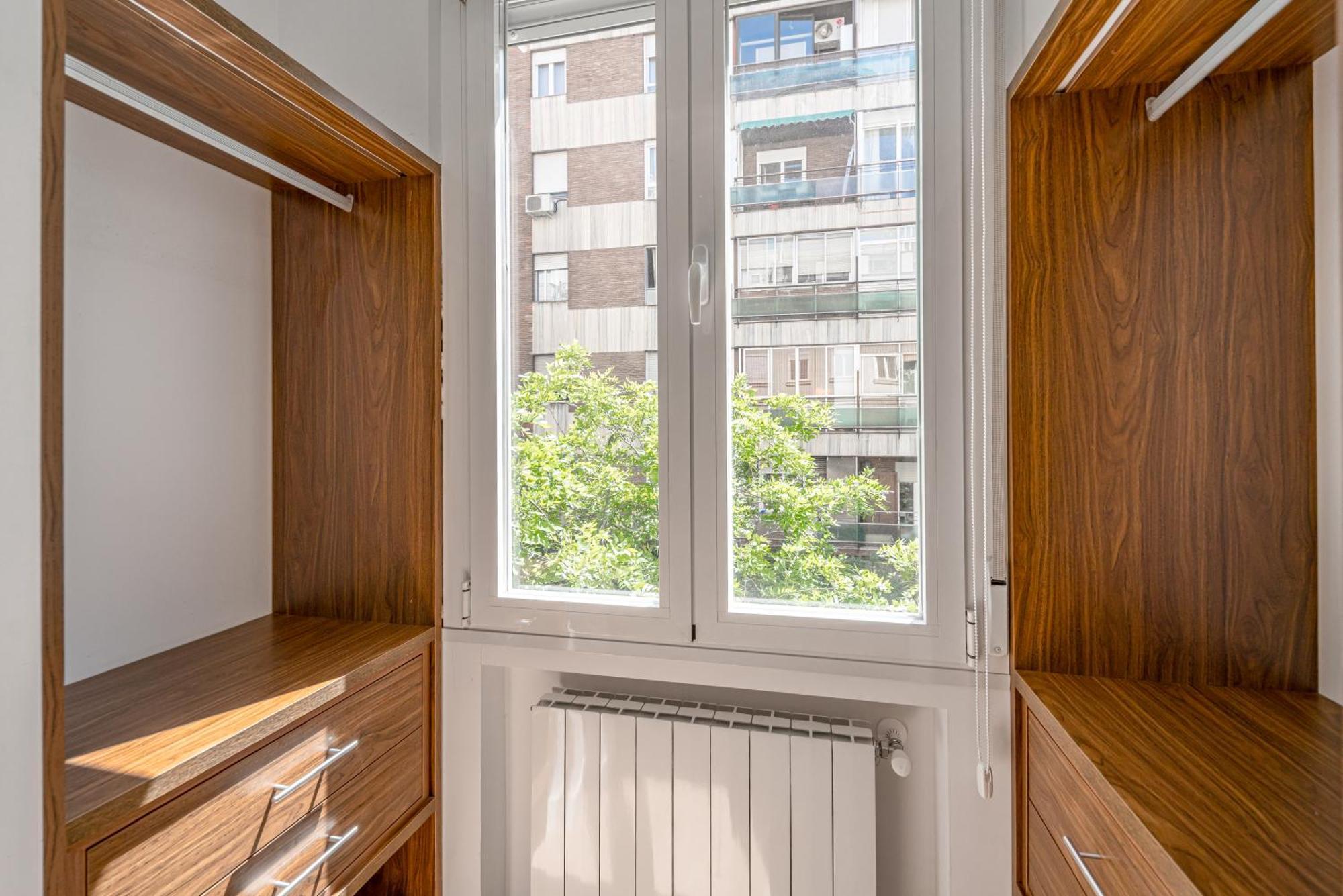 Salamanca Iii Calle General Pardinas 2br 2bh