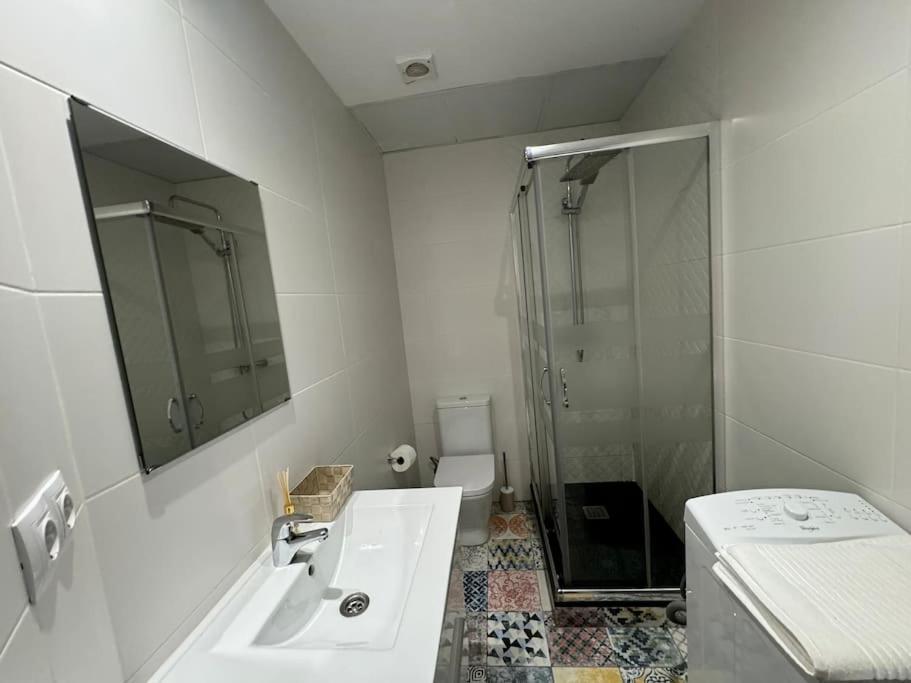 Encanto Madrileno En El Centro Apartamento *