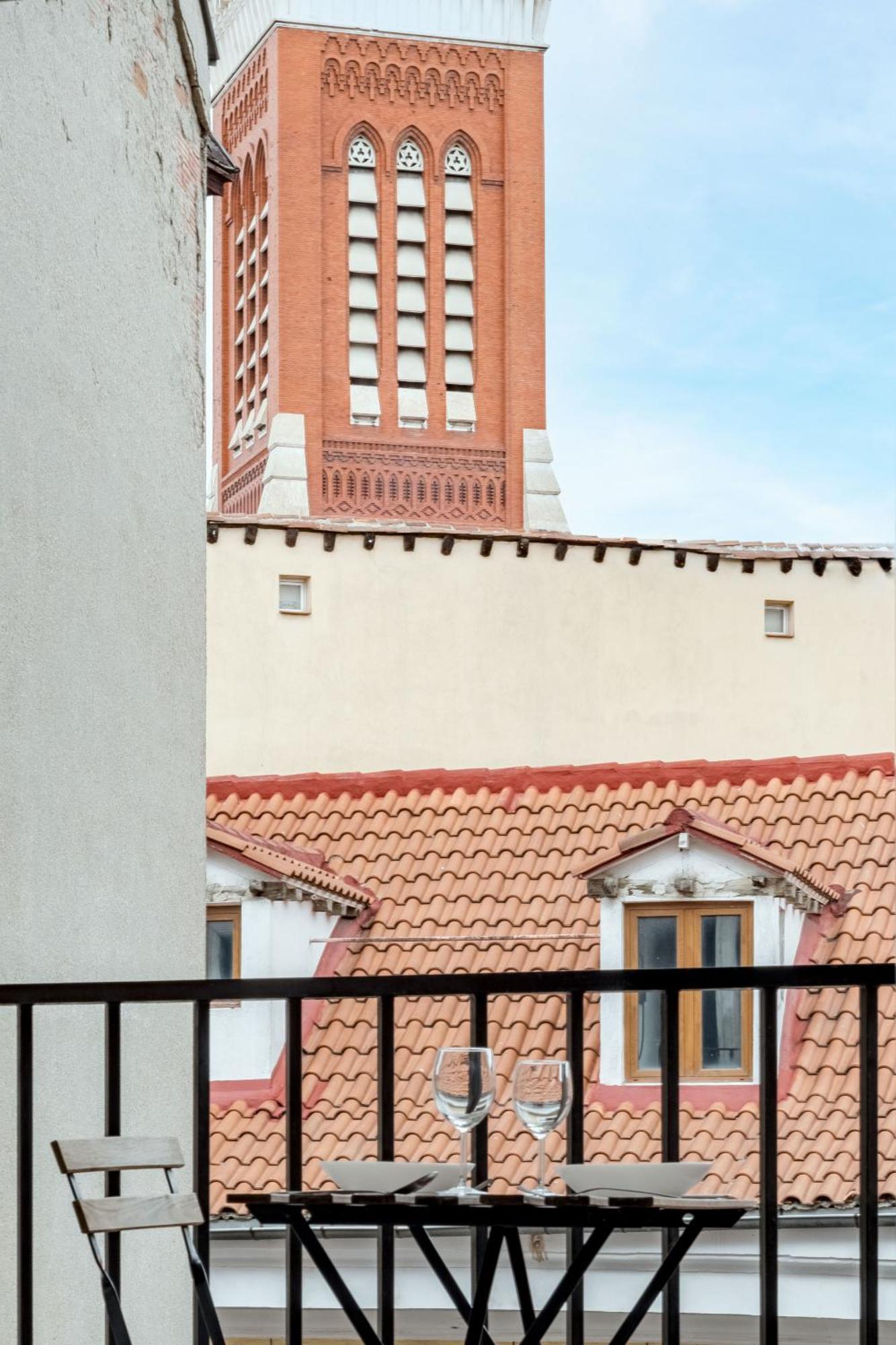 Charming Sol Apartment