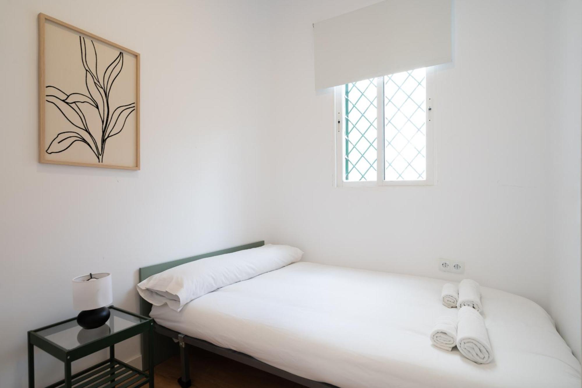 Apartamento De Dos En Avenida De La Albufera Apartment Madrid