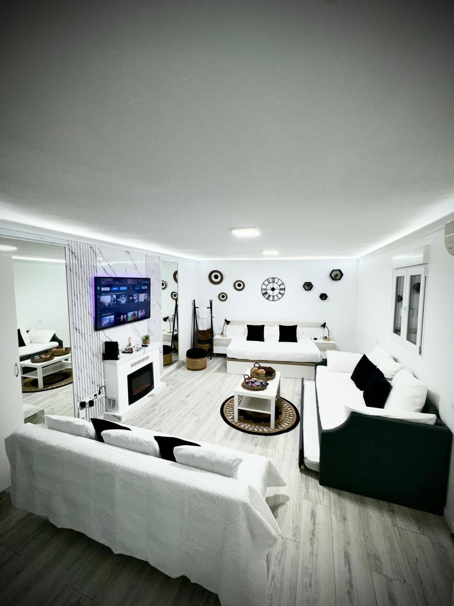 Centro Vanguardista Apartment