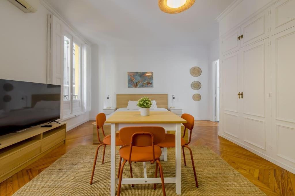 Petite E Chic Loft 3 En El Corazon De Lejlighed *