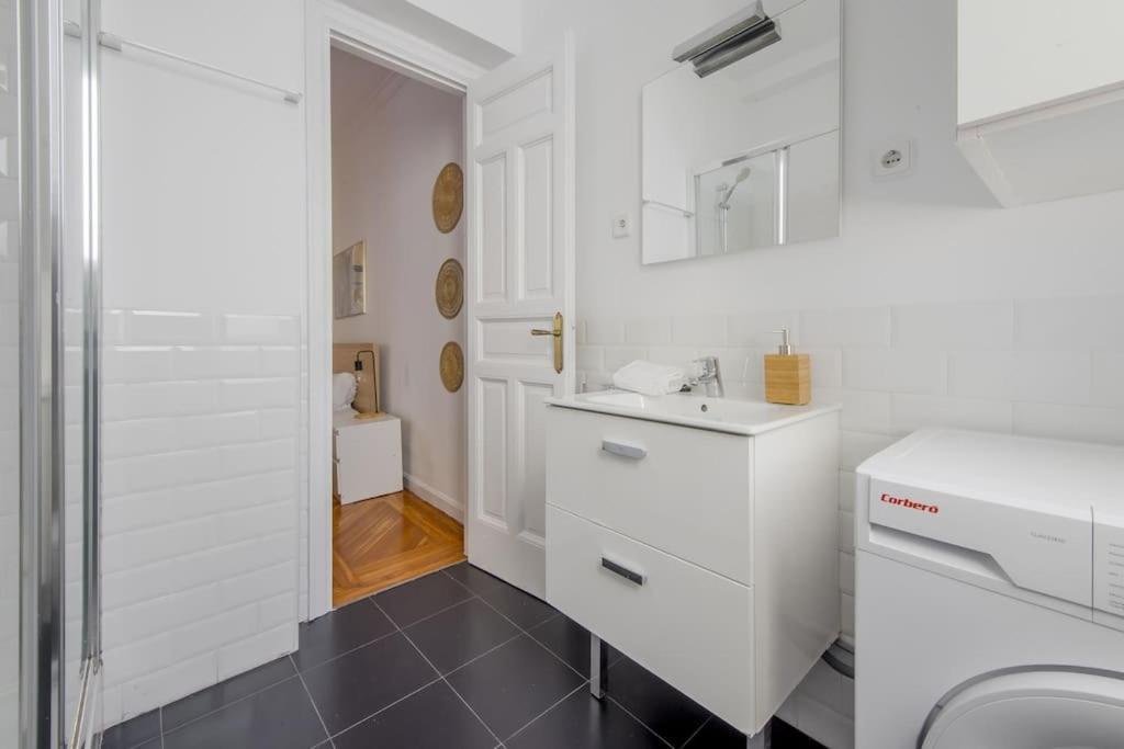 Lejlighed Petite E Chic Loft 3 En El Corazon De Madrid