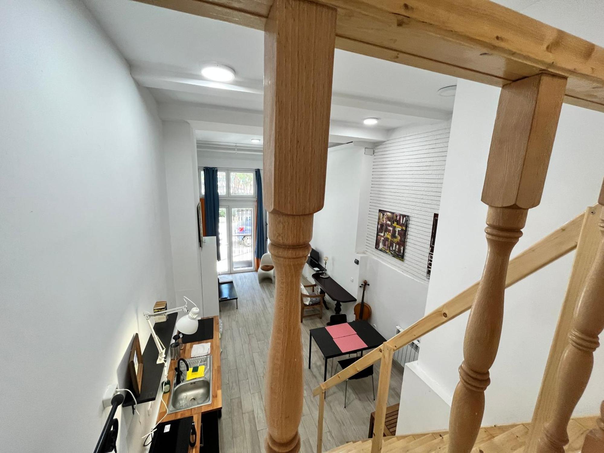 Apartment Duplex Manzanares Izq Amarillo Temporal Madrid