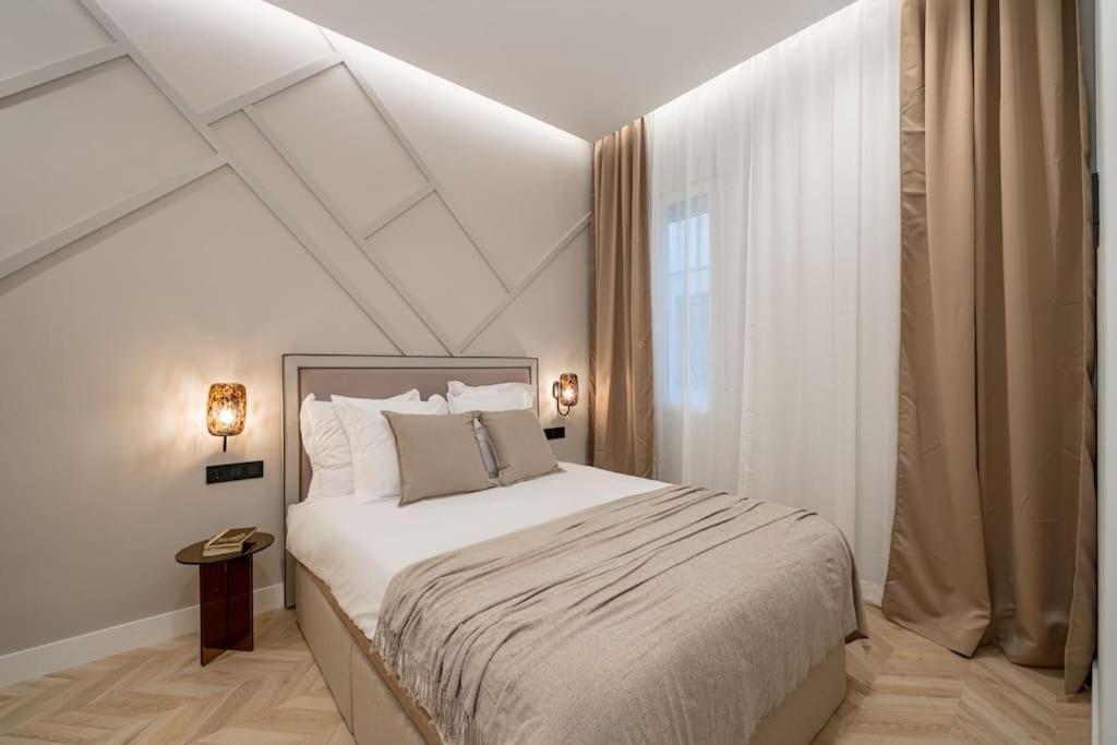 Apartment Gran Via Xvi Calle San Roque 4br 4bh