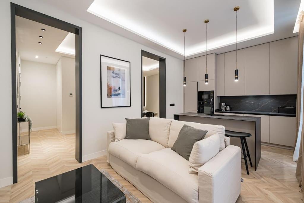 Apartment Gran Via Xvi Calle San Roque 4br 4bh *