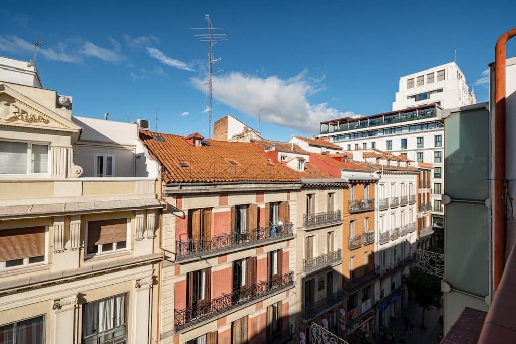 Centro Xviii Calle Montera 4br 4bh *