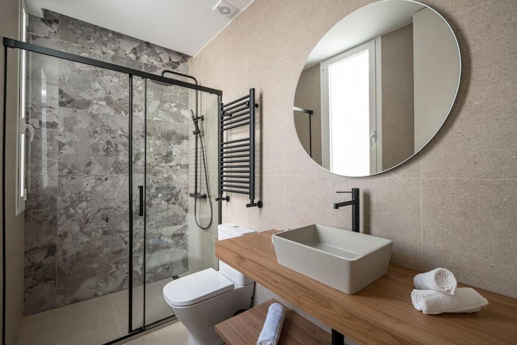 Centro Xviii Calle Montera 4br 4bh Madrid
