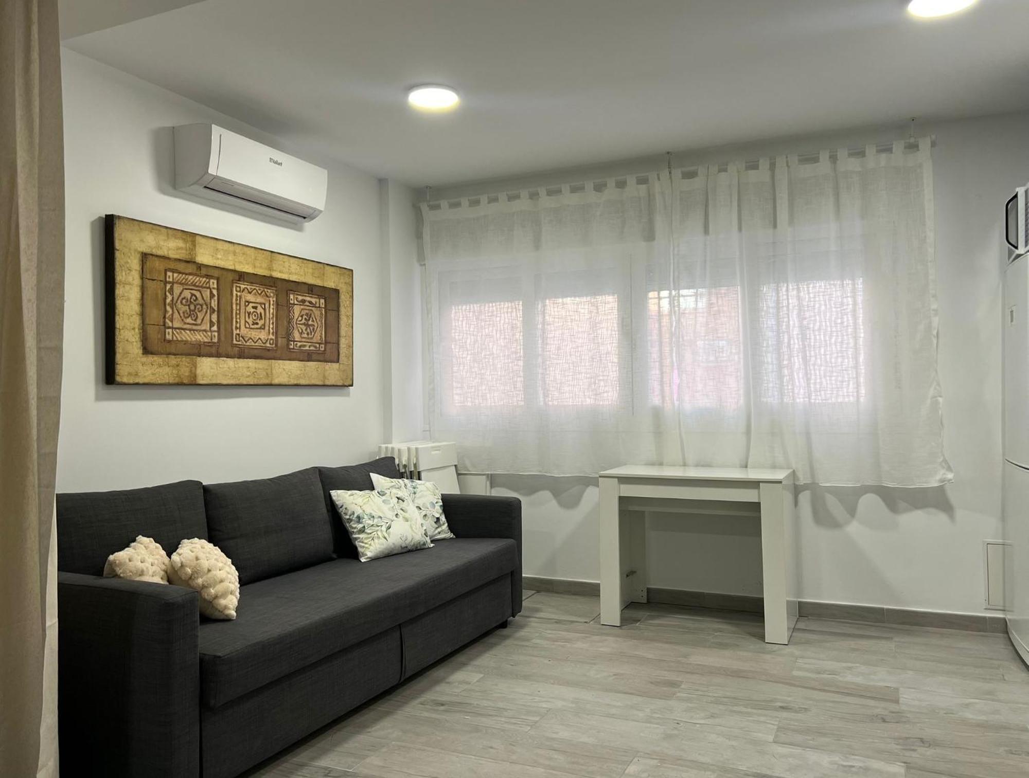 Cozy Up To 6 Persons 3 Min To Metro Madrid