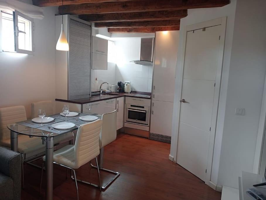 Apartment Emblematic Flat In - Arenal *