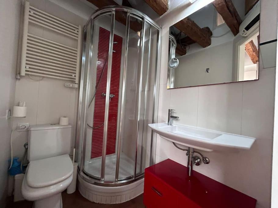 Apartment Emblematic Flat In - Arenal Madrid