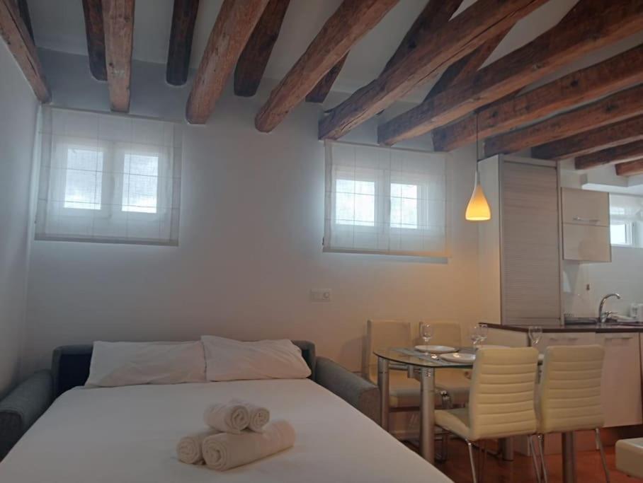 Apartment Emblematic Flat In - Arenal