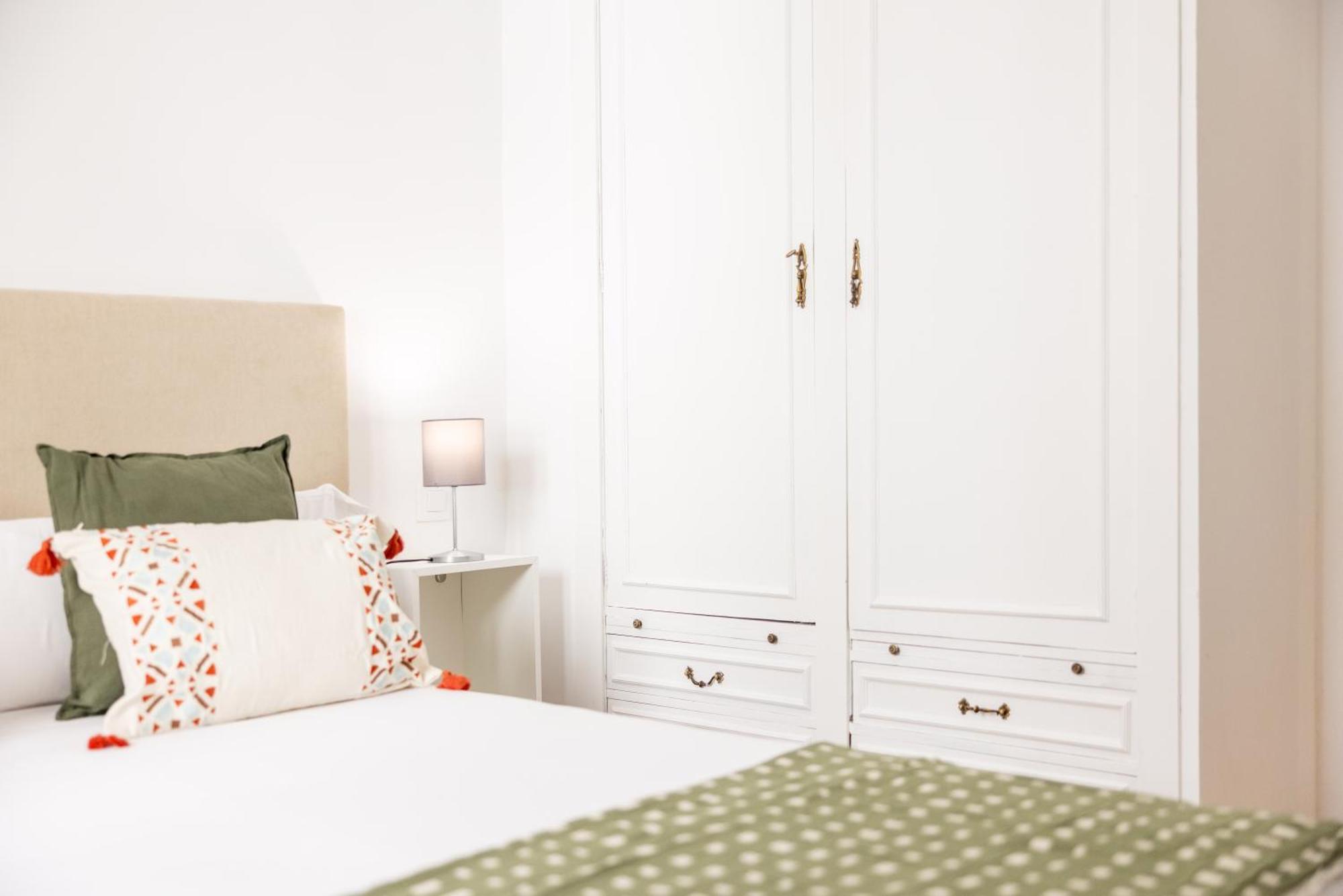 Montaber - La Paz Market Apartment Madrid