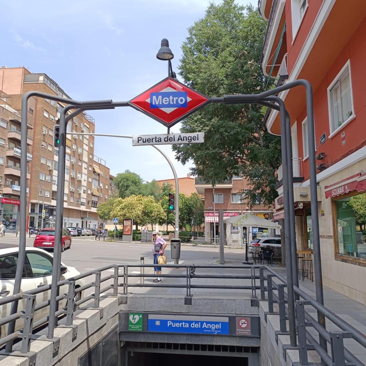Solana De Luche, Casa Independiente Tipo Loft Con Terraza En Puerta Del Angel Madri