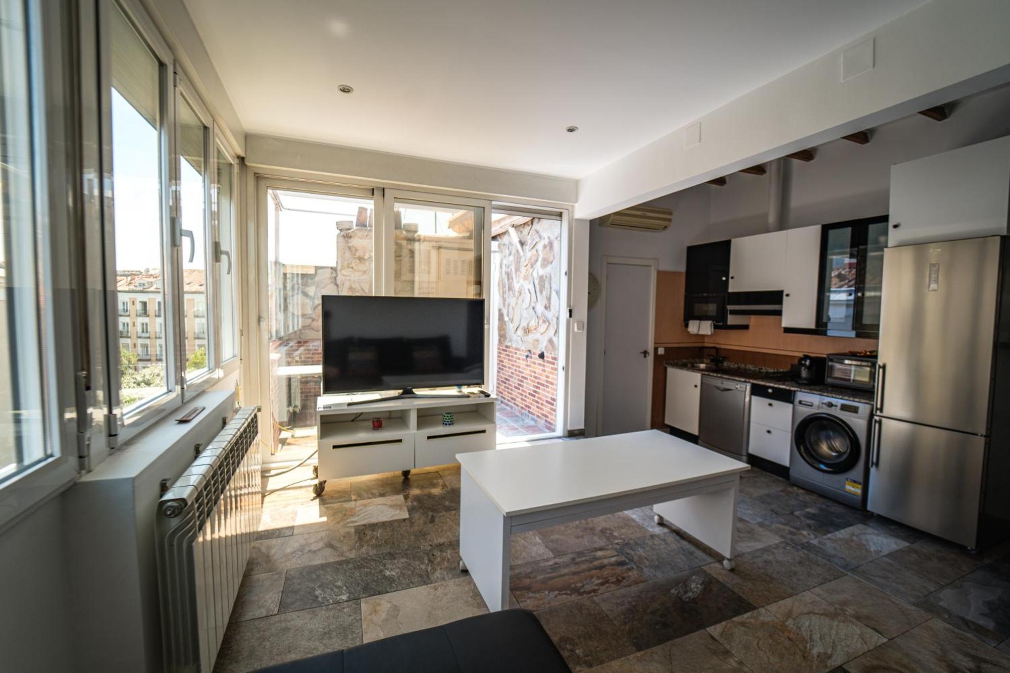 Centrico Atico En By Bebalmy Apartment Madrid