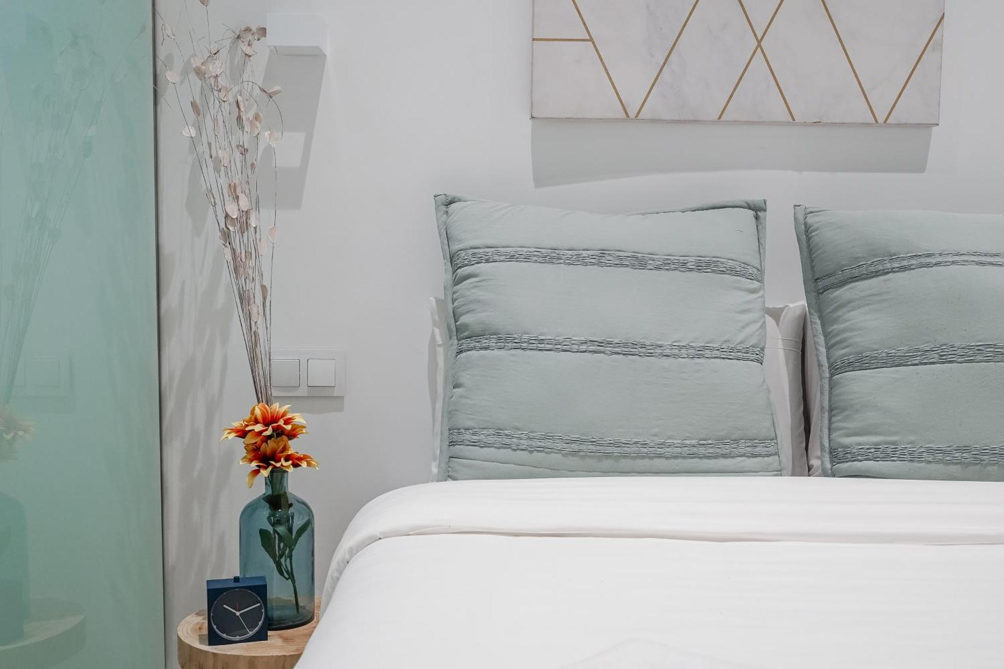 Cozy And Modern-1bedroom 1bathroom-chamberi