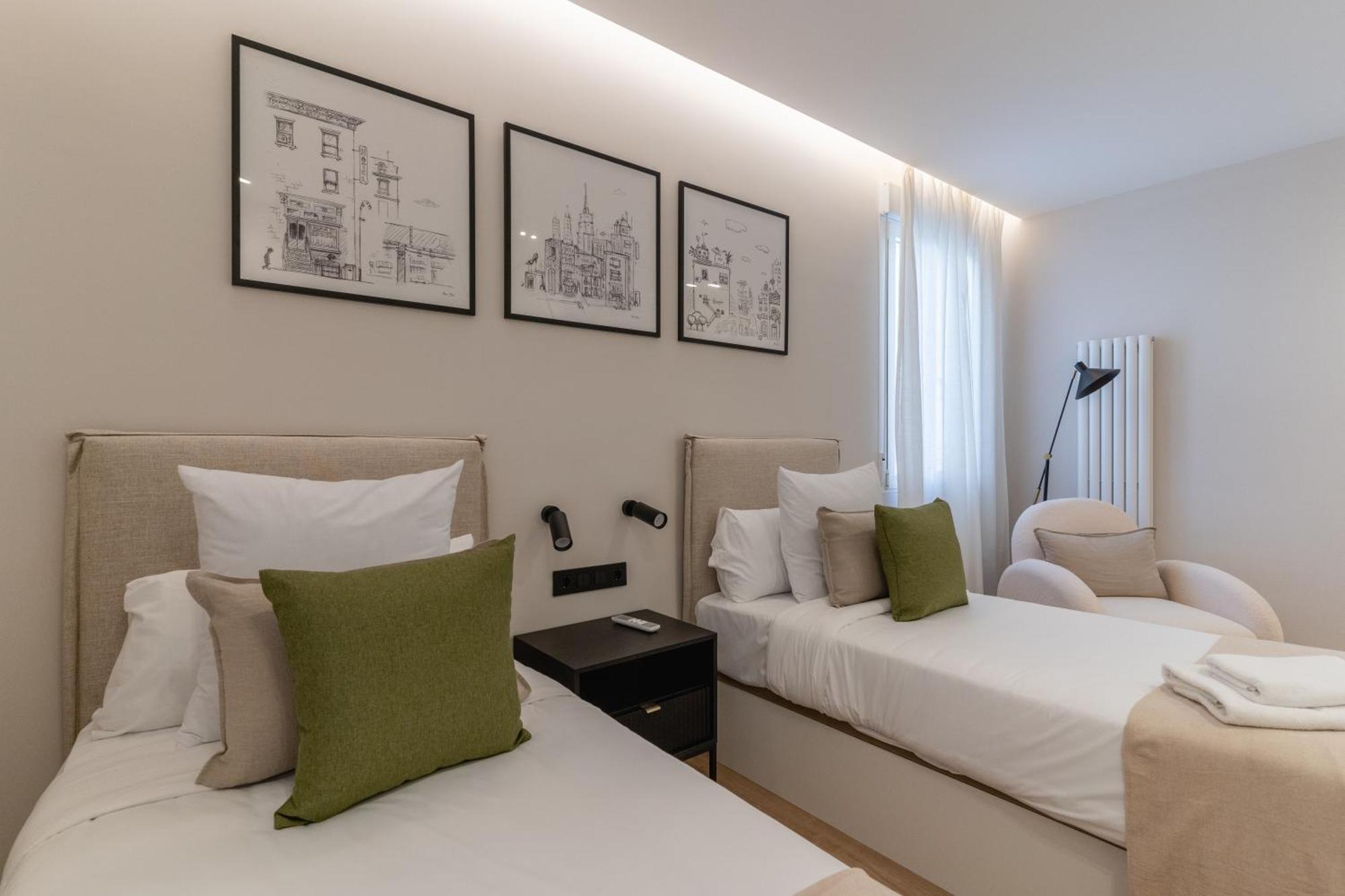 Apartment Luxurious Apartment-2bedrooms 3bathrooms-salamanca Madrid