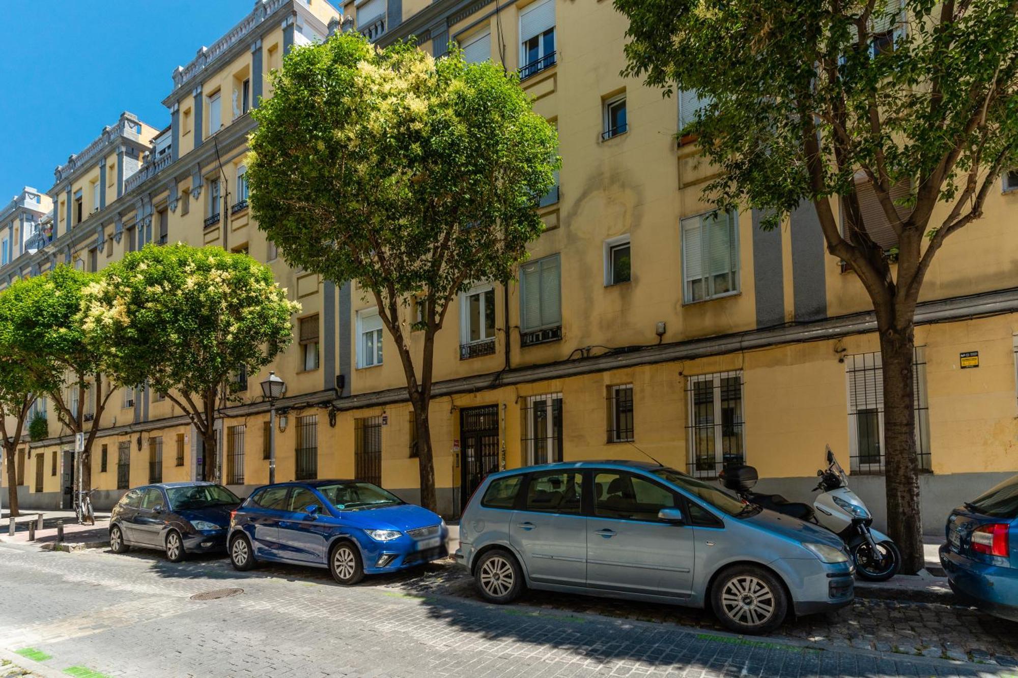 Cozy And Modern-2bedrooms 1bathroom-delicias * Madri