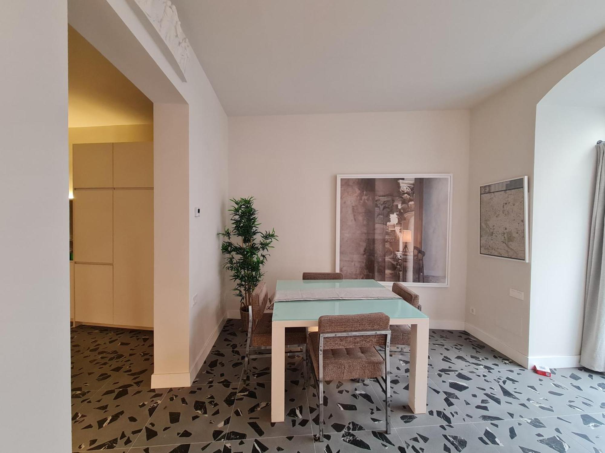 Center With 2 Bedrooms * Madrid