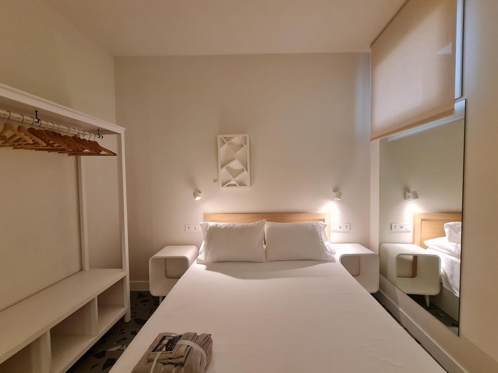 Apartment Center With 2 Bedrooms