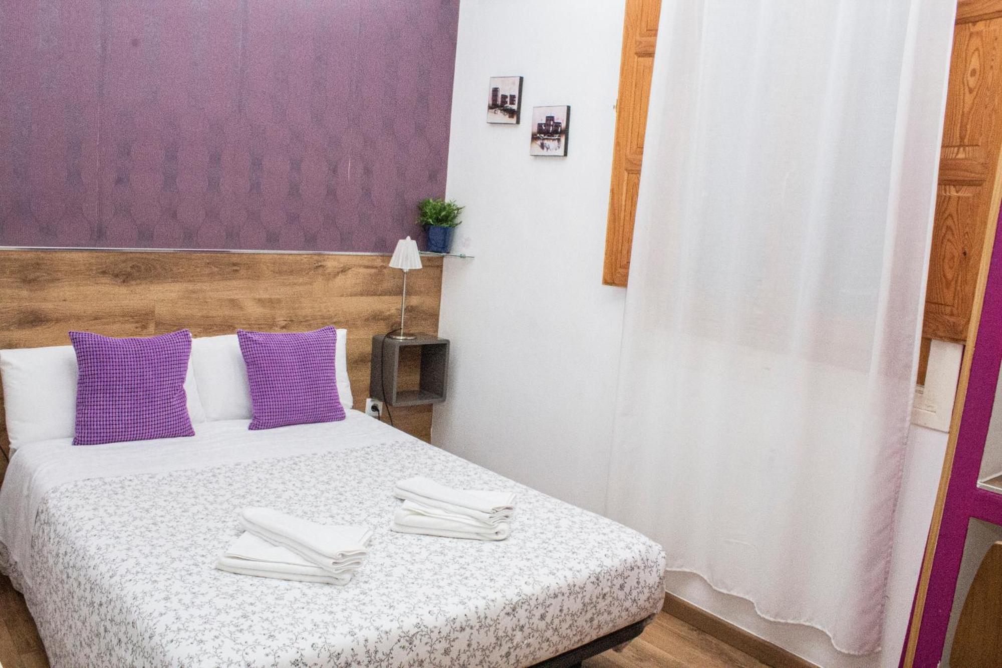 Abel Victoriano Guest house Madrid