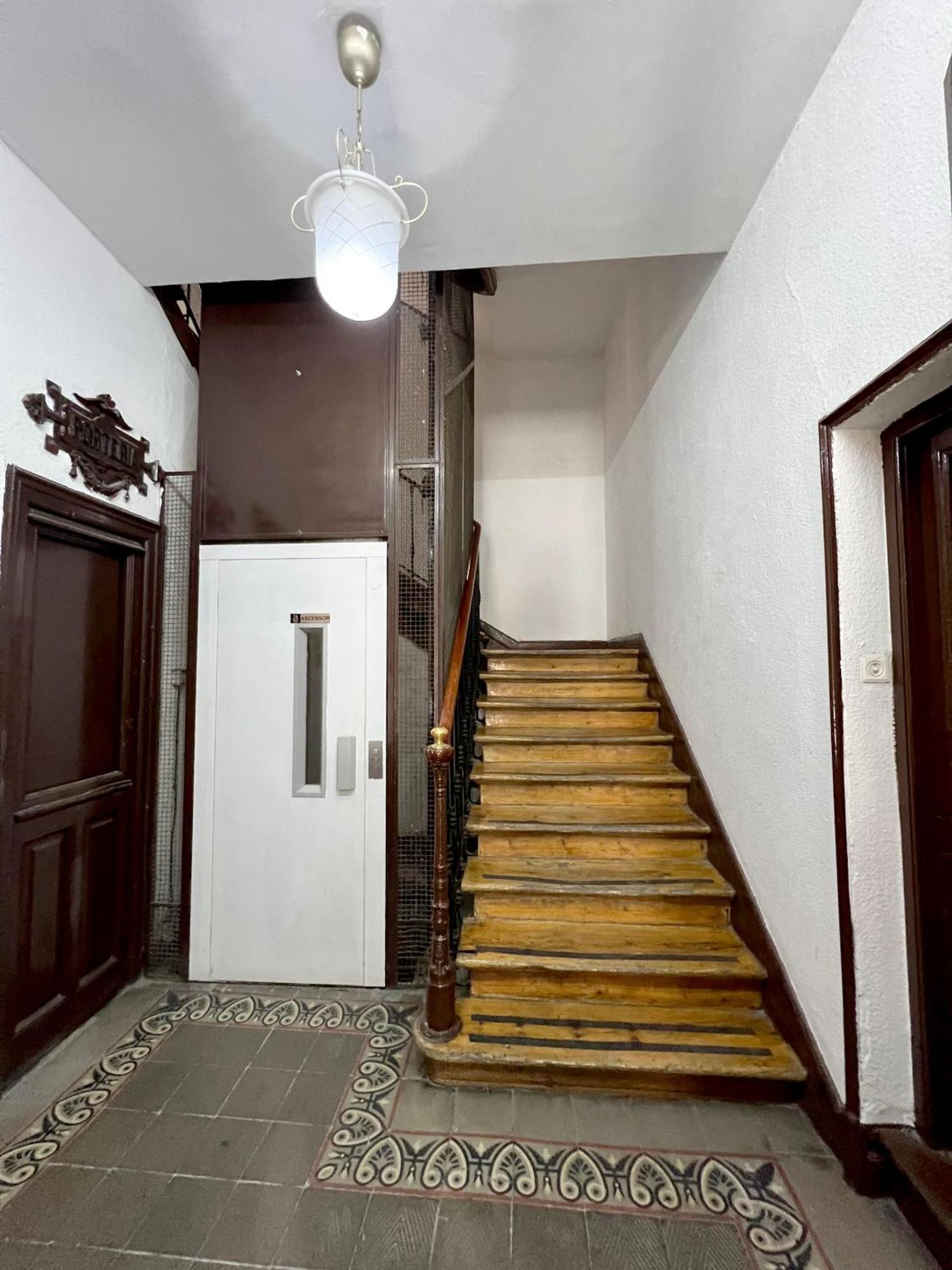 Abel Victoriano Guest house Madrid