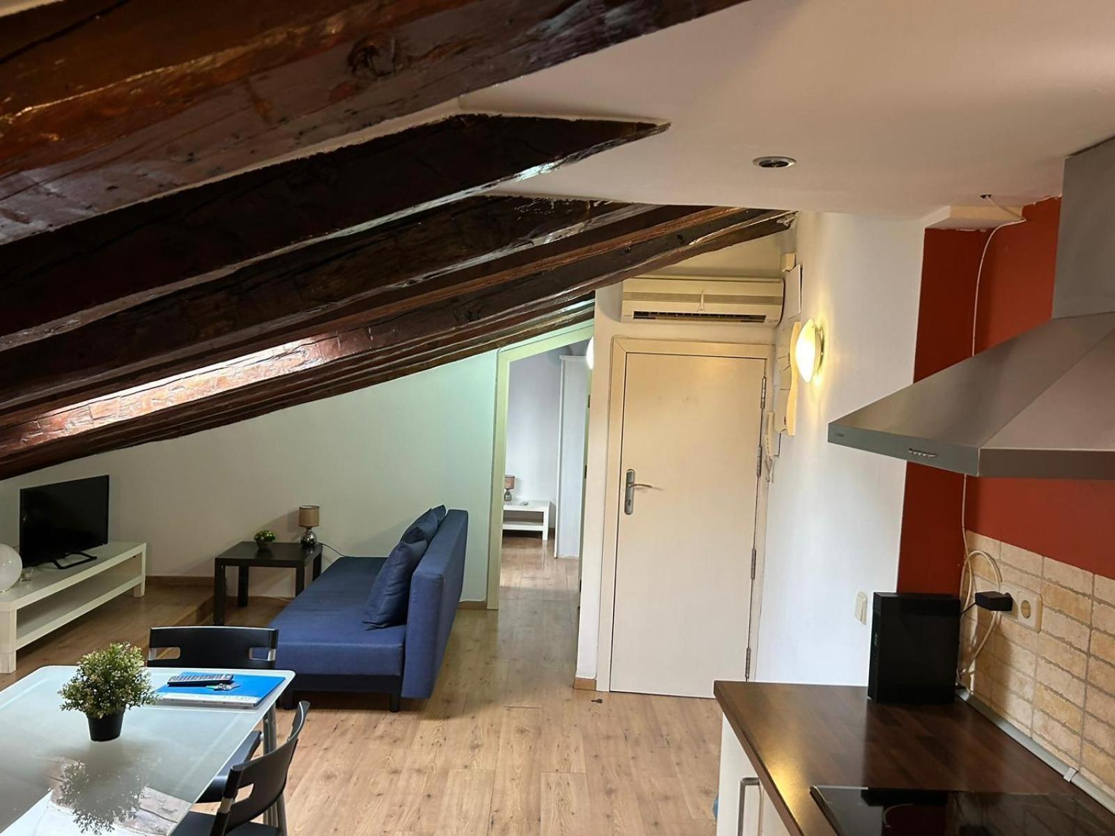 Comodo Atico En Tirso De Molina Apartment Madrid
