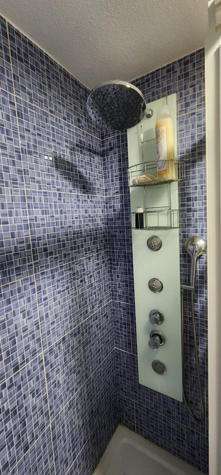 Coliving, Privada, Comoda Y Sencilla Luxury tent Madrid