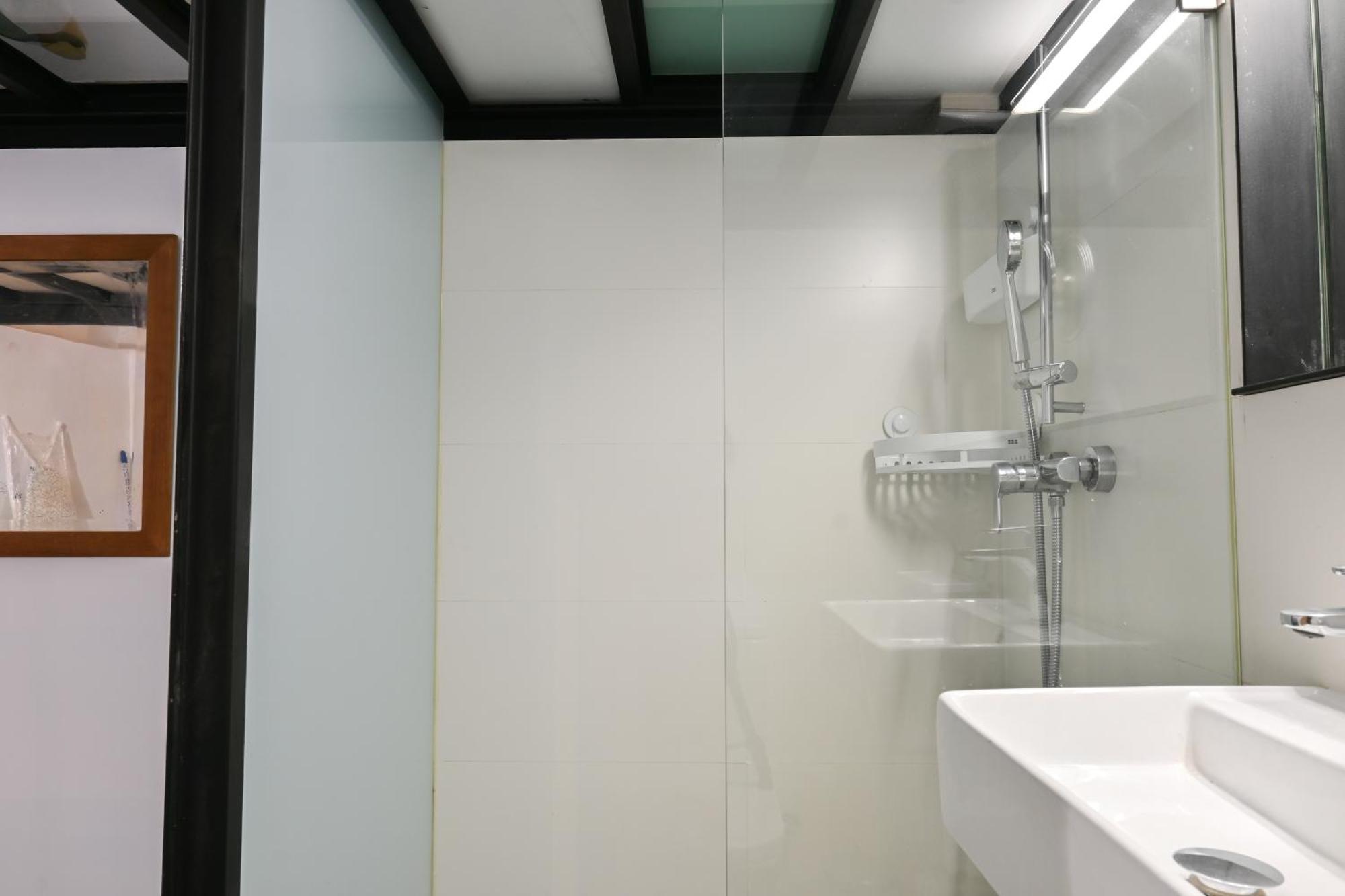 Coqueto Y Acogedor Temporal Con Estilo En Fov16 Apartamento Madrid