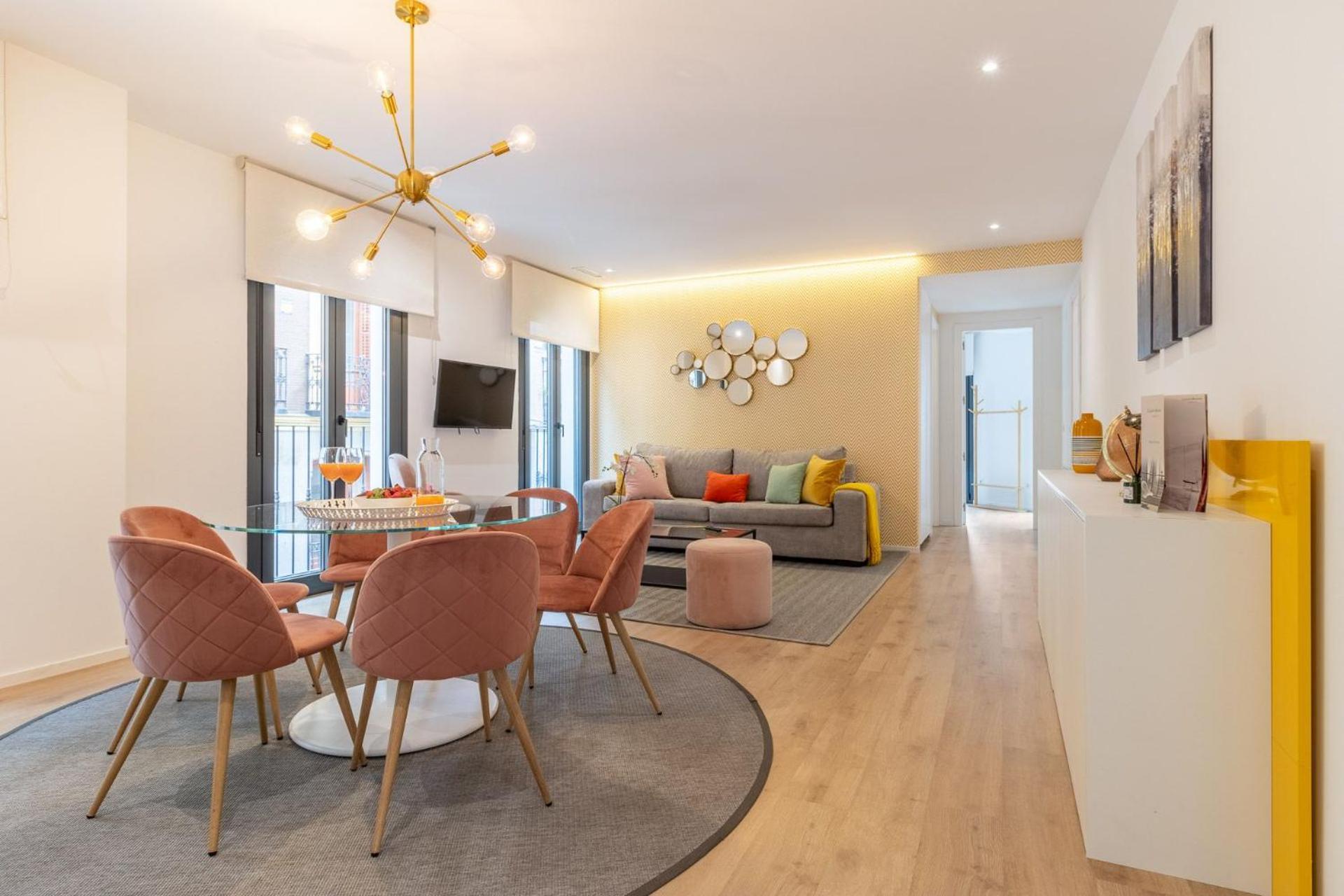 Stylish Center Retreat For 4 Explore From Espoz Y Mina * Madrid