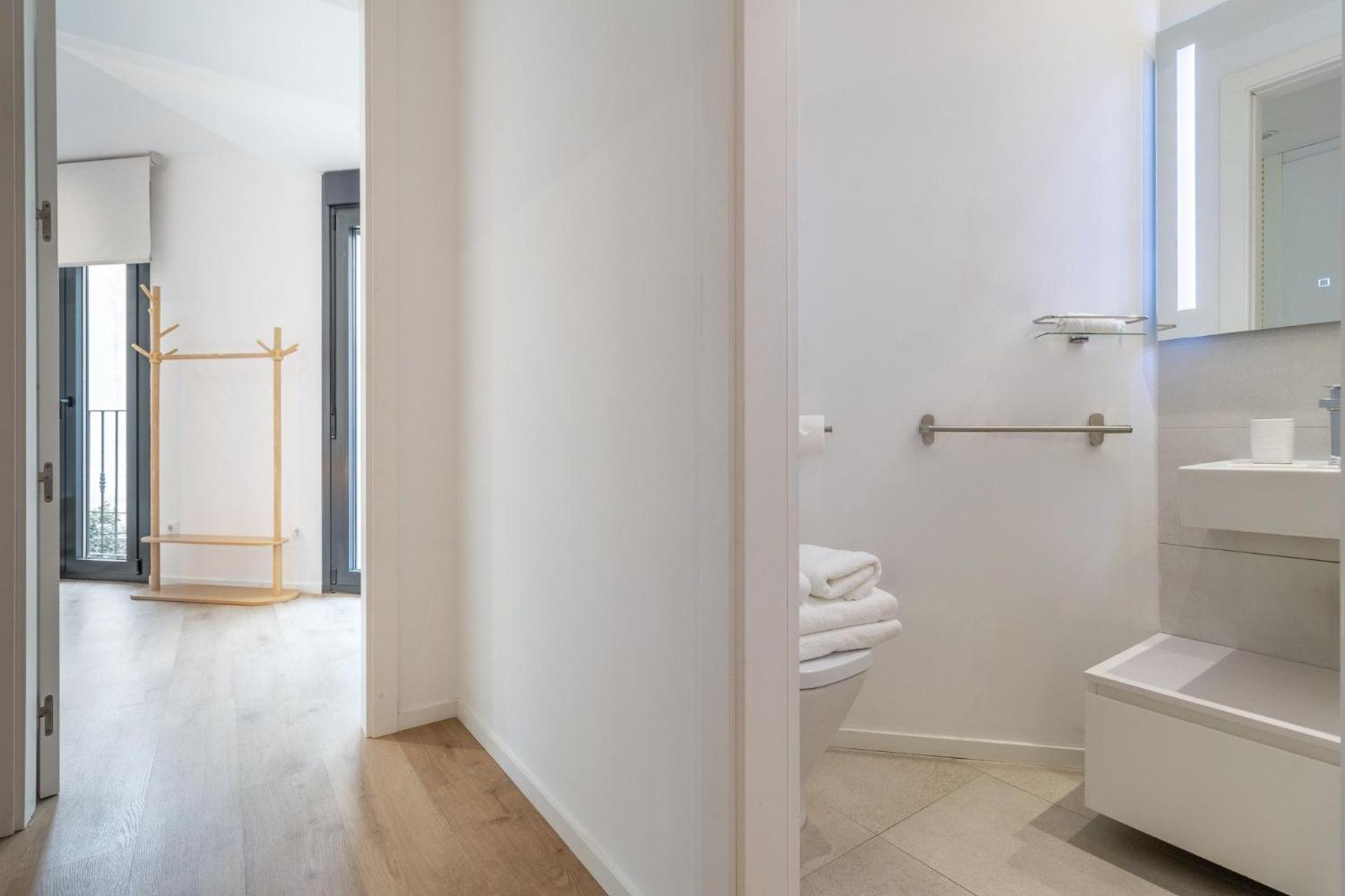 Apartment Stylish Center Retreat For 4 Explore From Espoz Y Mina *