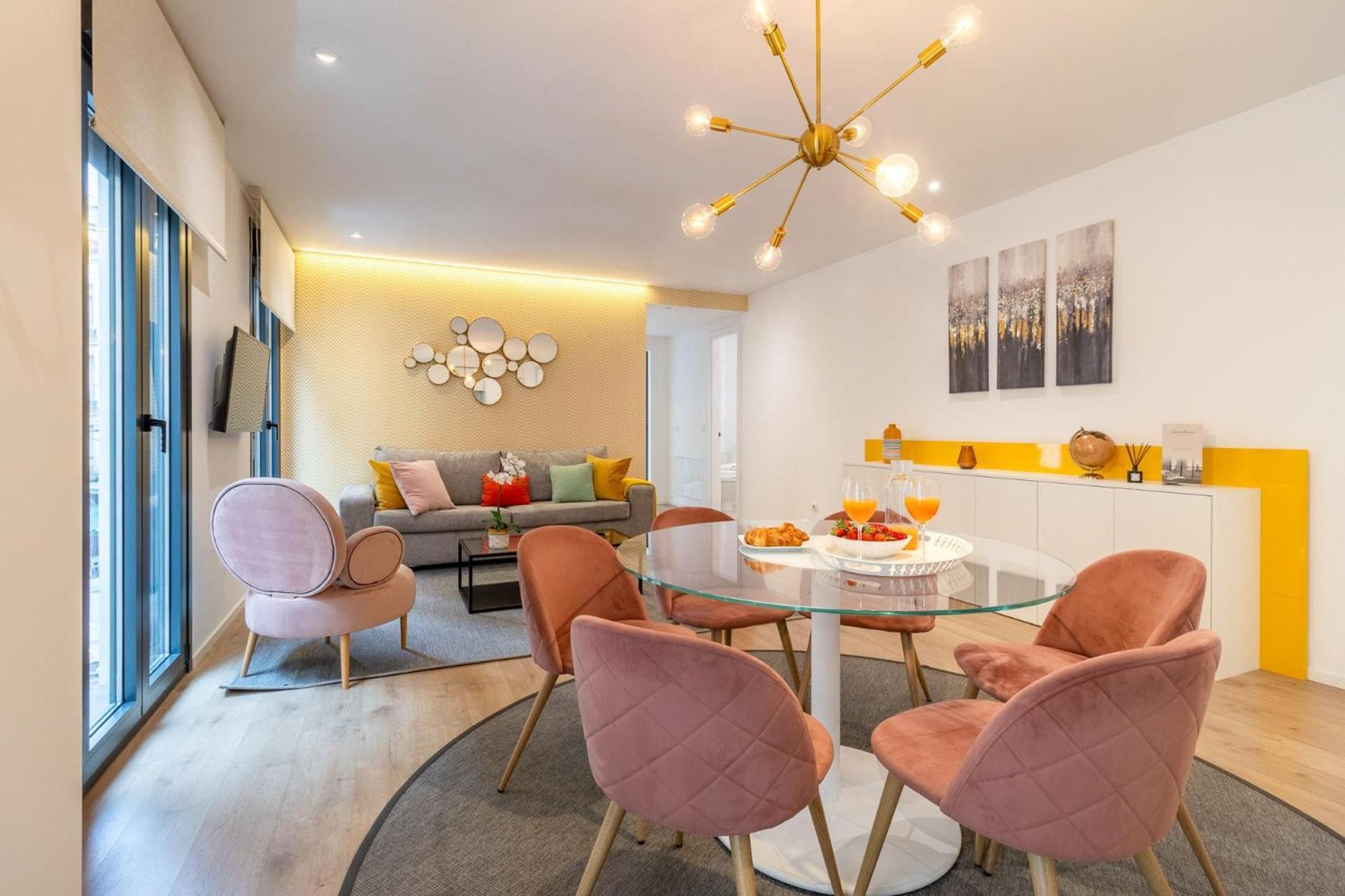 Apartment Stylish Center Retreat For 4 Explore From Espoz Y Mina