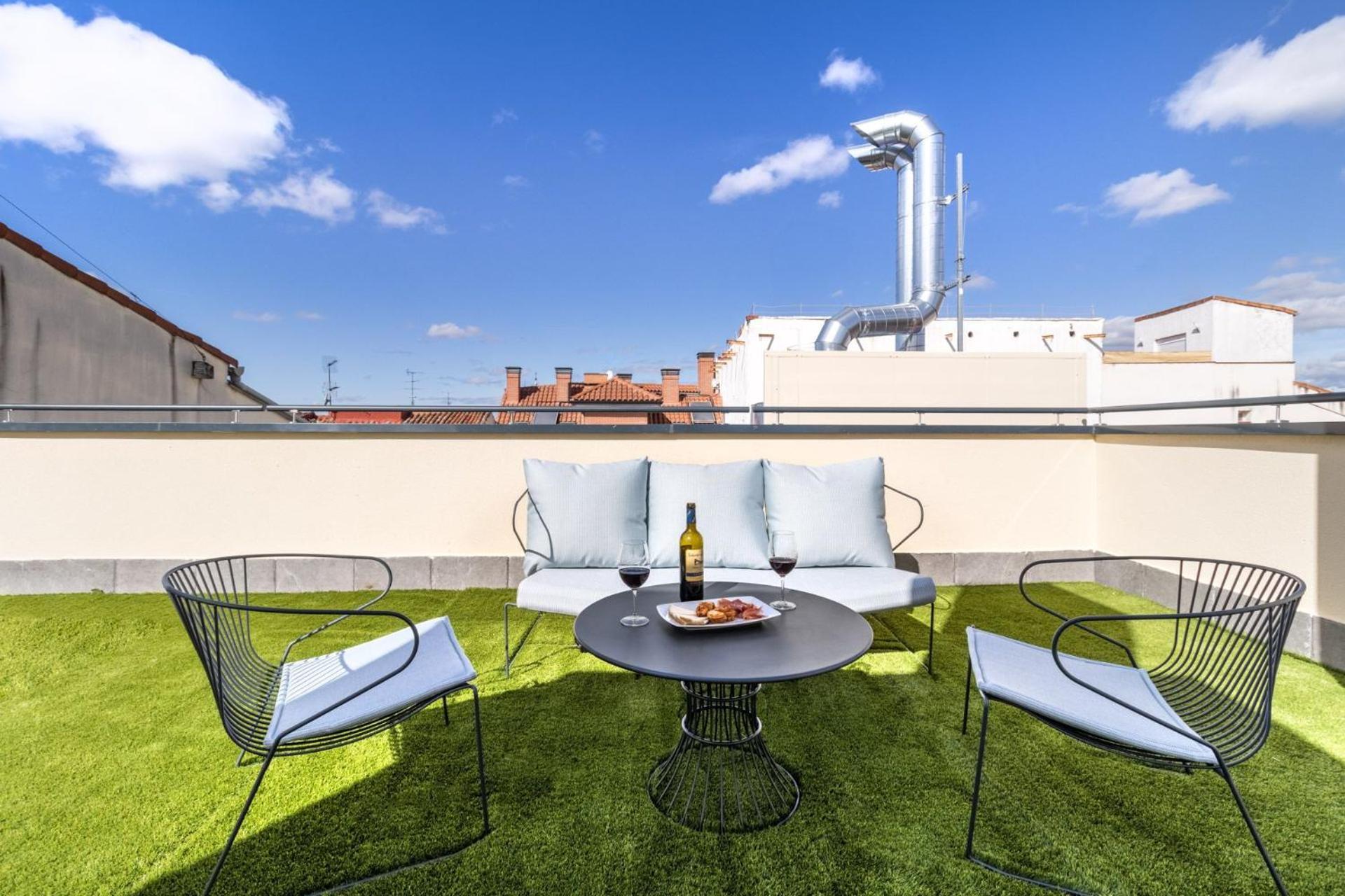 Apartment Escape In Trendy Triplex With Terrace In The Heart Of Toledo Atico Ii Madrid