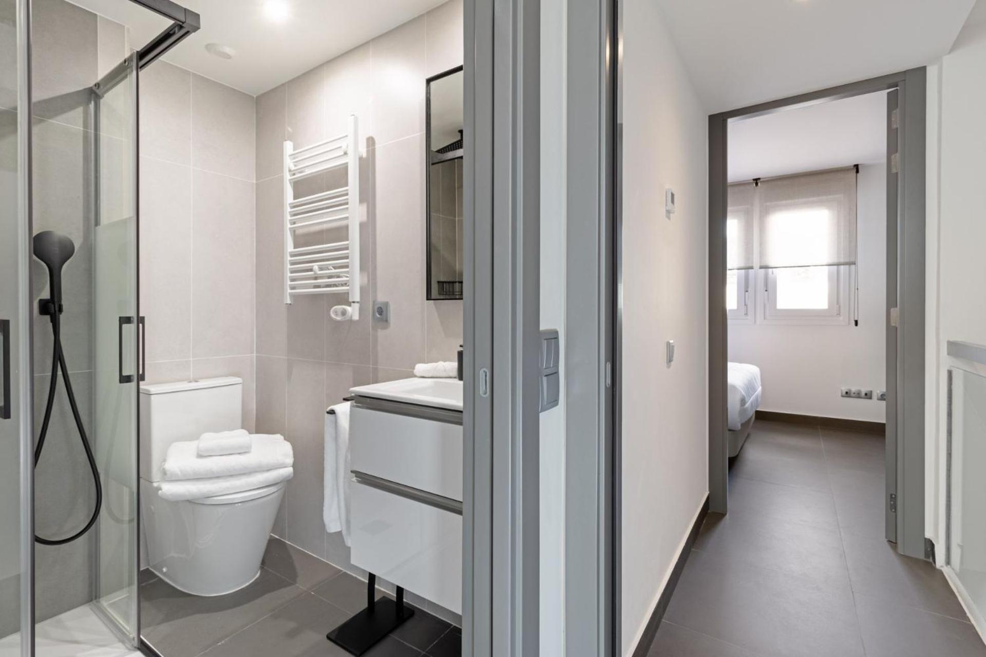 Charming Duplex Retreat For 4 Latina Toledo Atico Iii Madrid