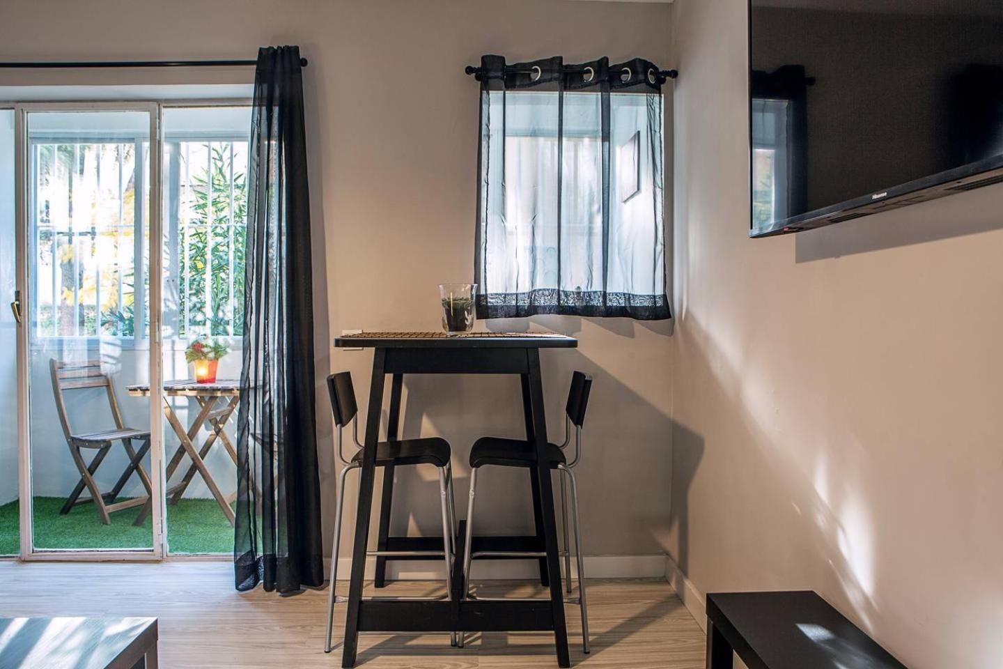 Apartment Lovely 3 Bedroom Next To Fuencarral