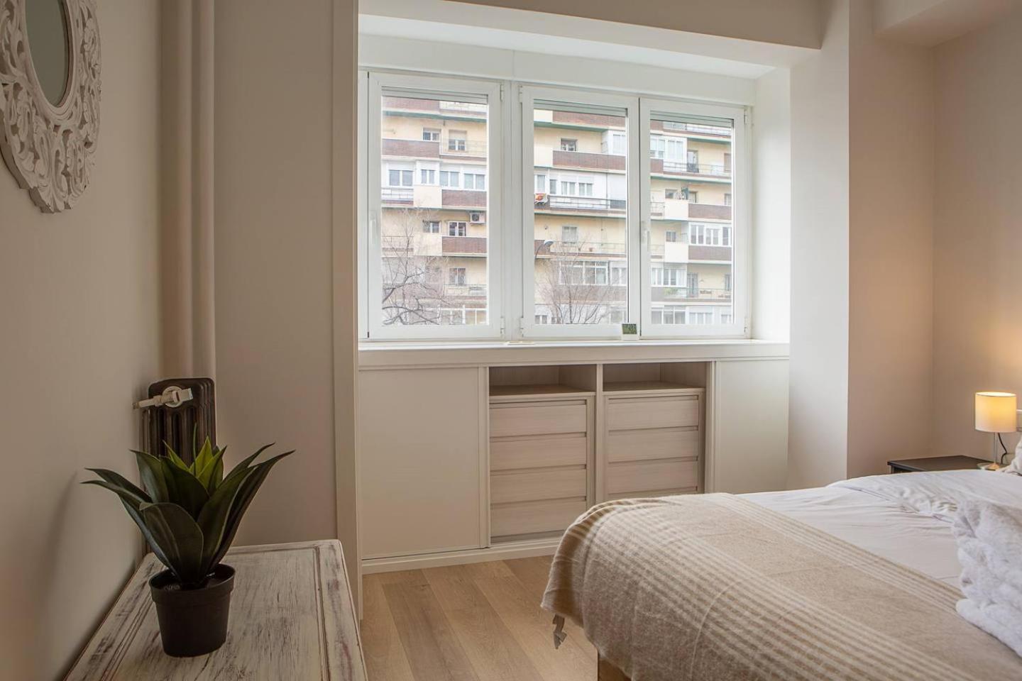 Apartment Modern 2 Bed Near Las Ventas