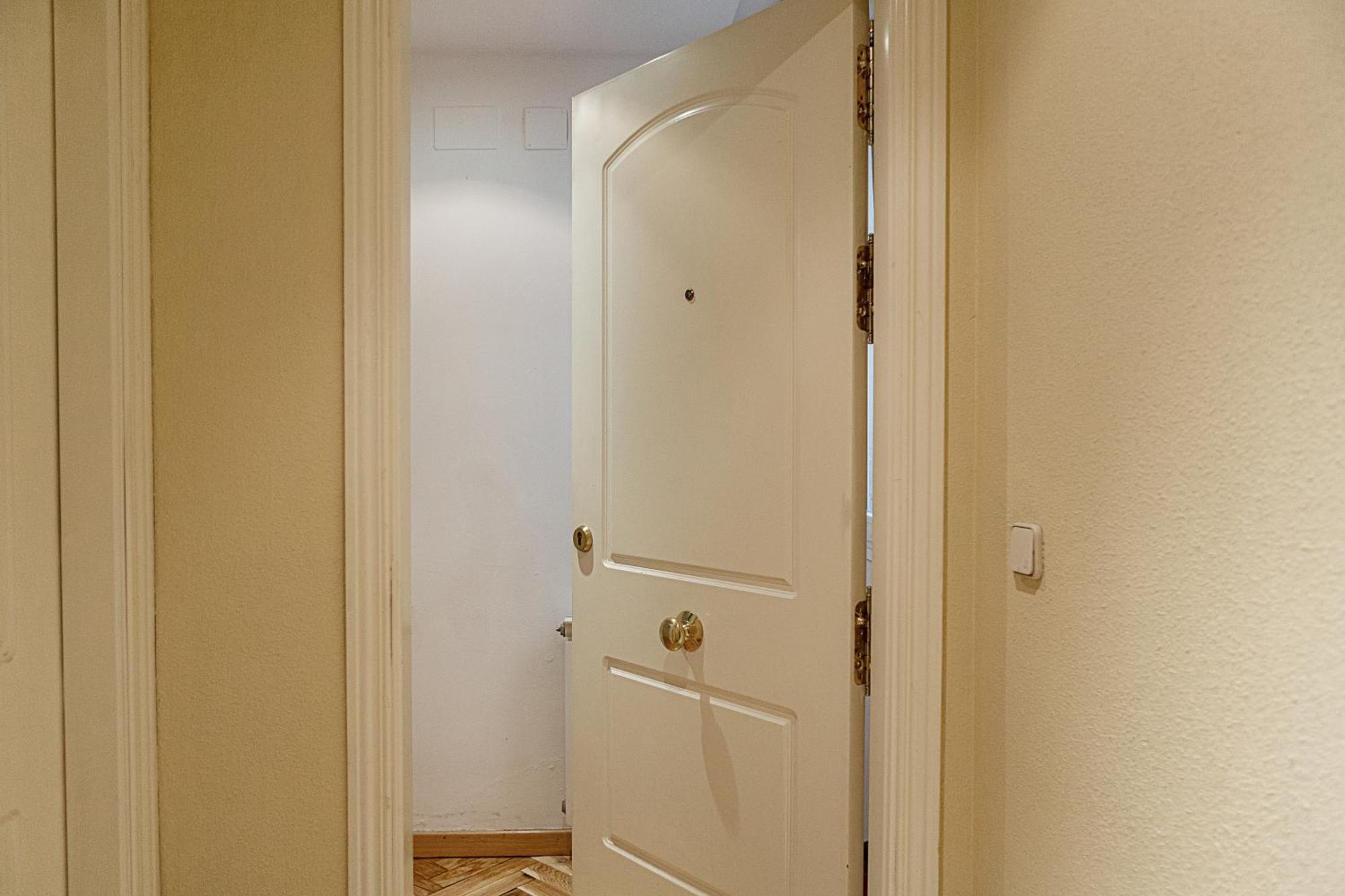 Lejlighed Cute 1 Bedroom With A Balcony