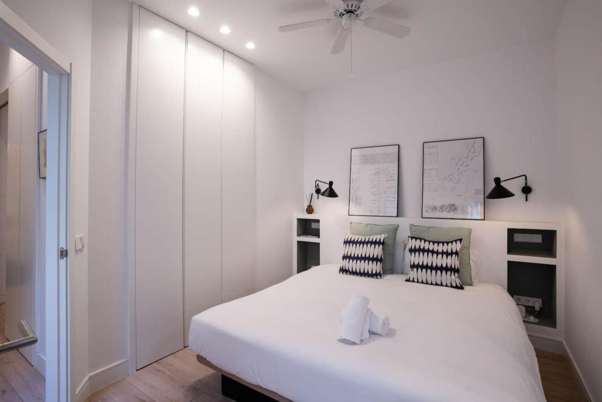 Stylish 2 Bedroom In The Heart Of *