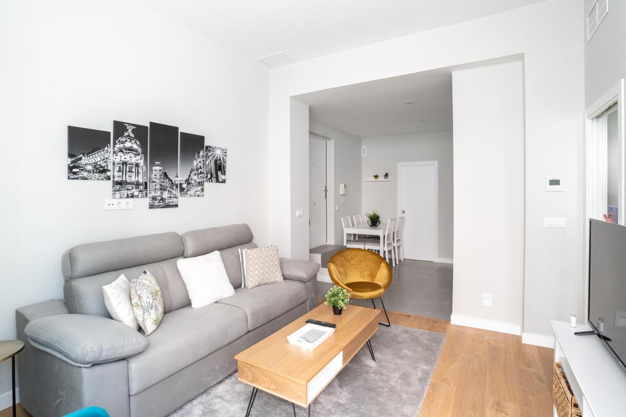 Apartment Bright And Airy 2 Bedroom In