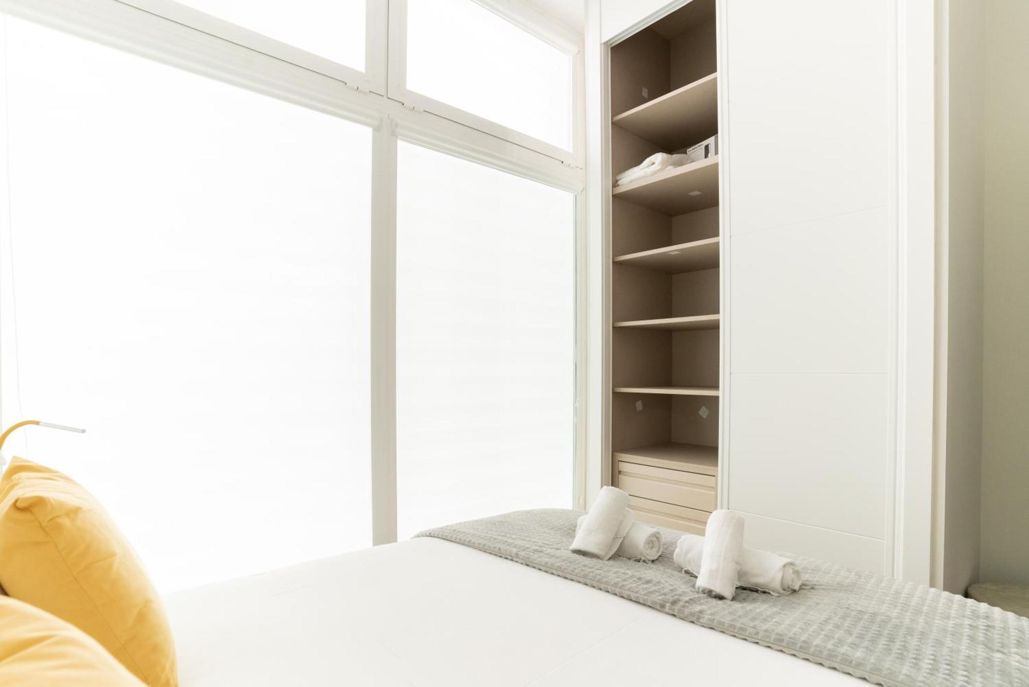 Apartment Bright And Airy 2 Bedroom In