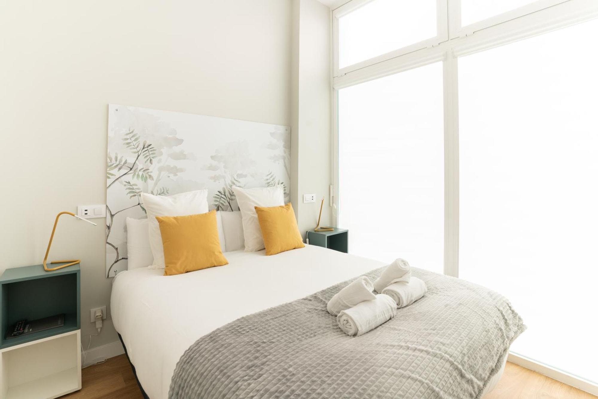 Apartment Bright And Airy 2 Bedroom In