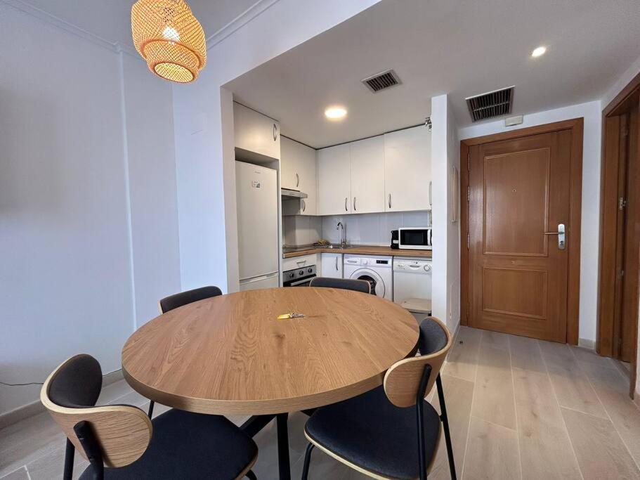 Apartment Beautiful With Pool And Padel - Belfast