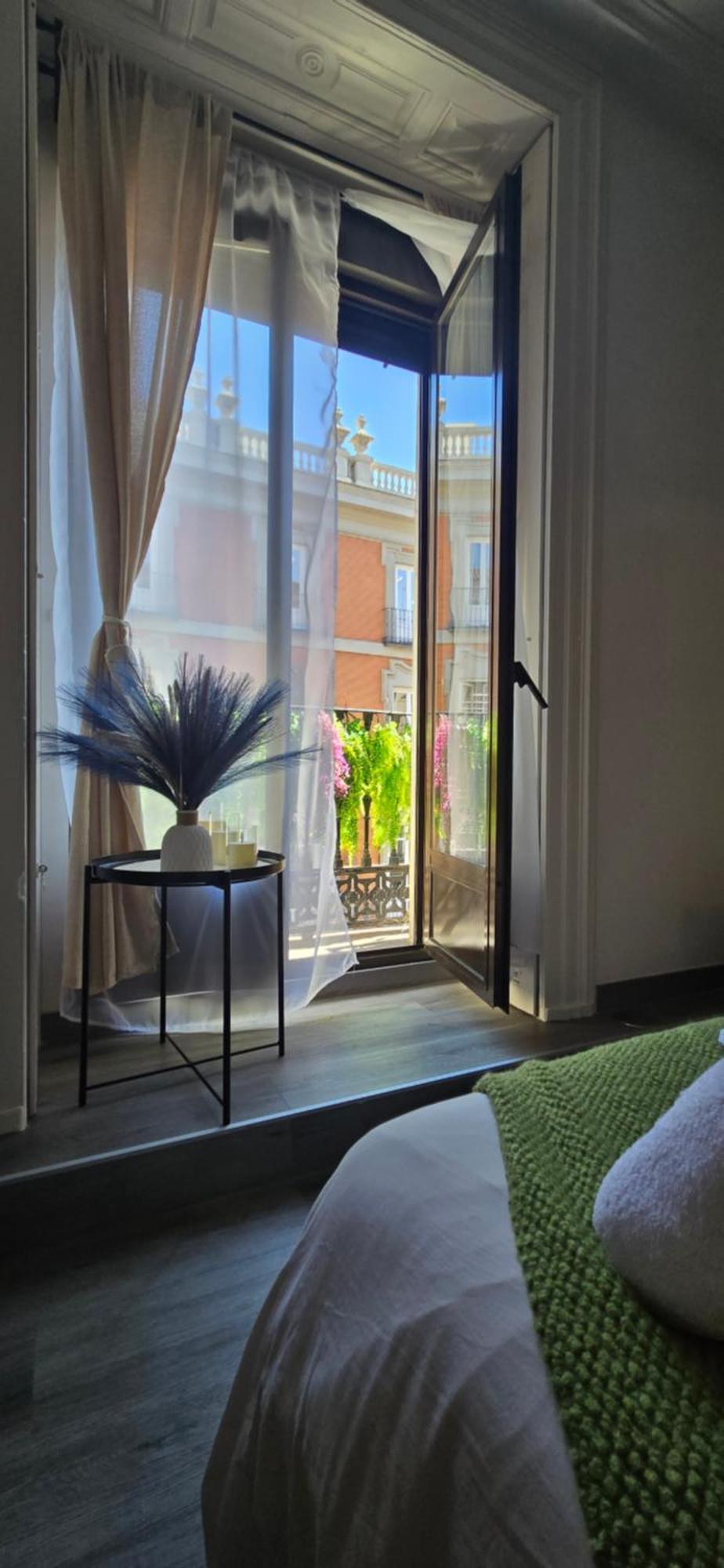 Guest house Universal Madrid
