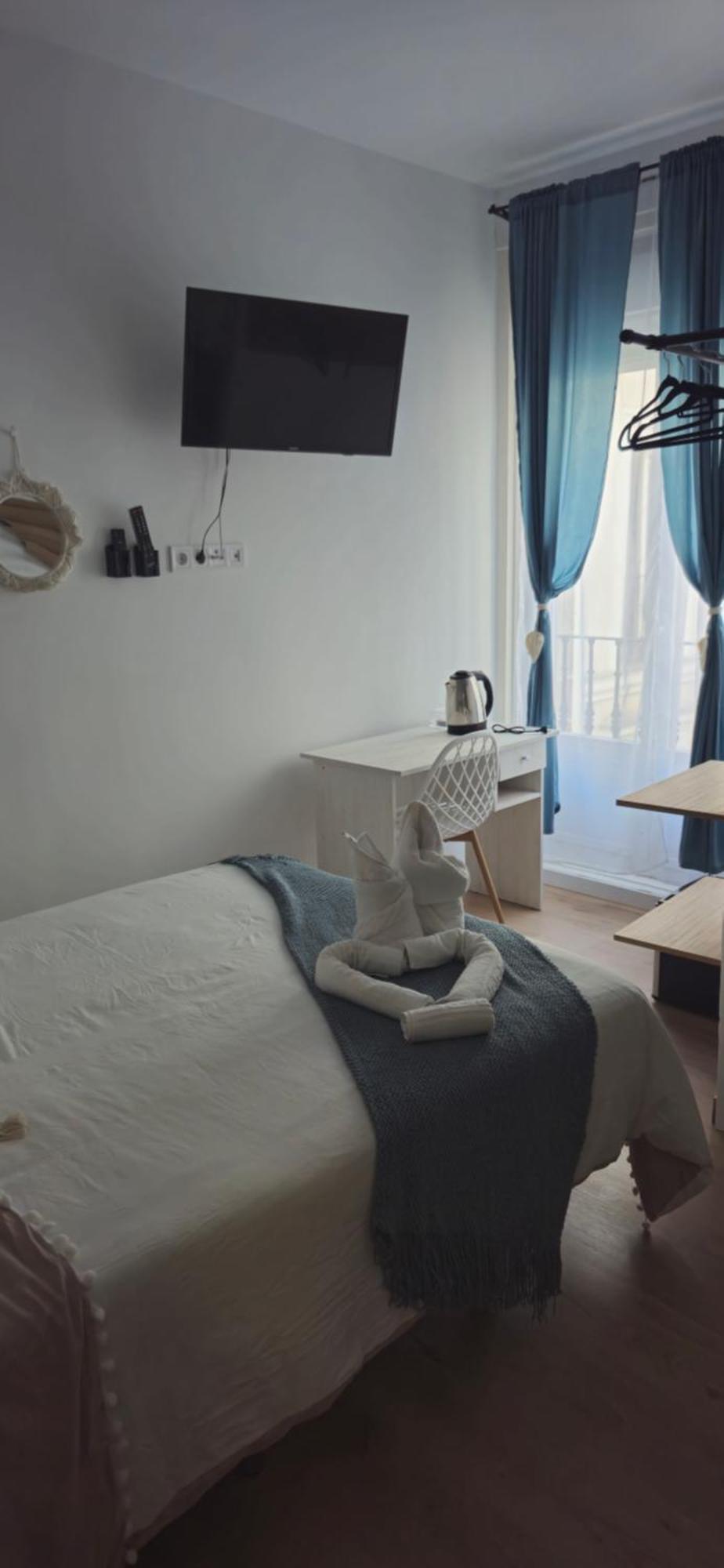 Universal Guest house
