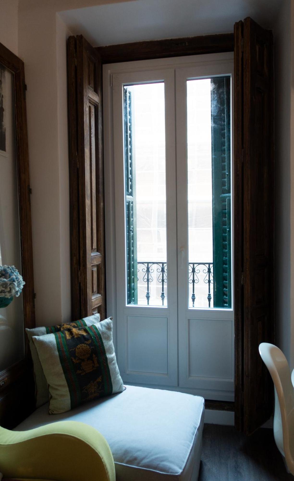 Apartamento Hortaleza 4, Preciso Estudio En Chueca Junto A La Gran Via De Madri