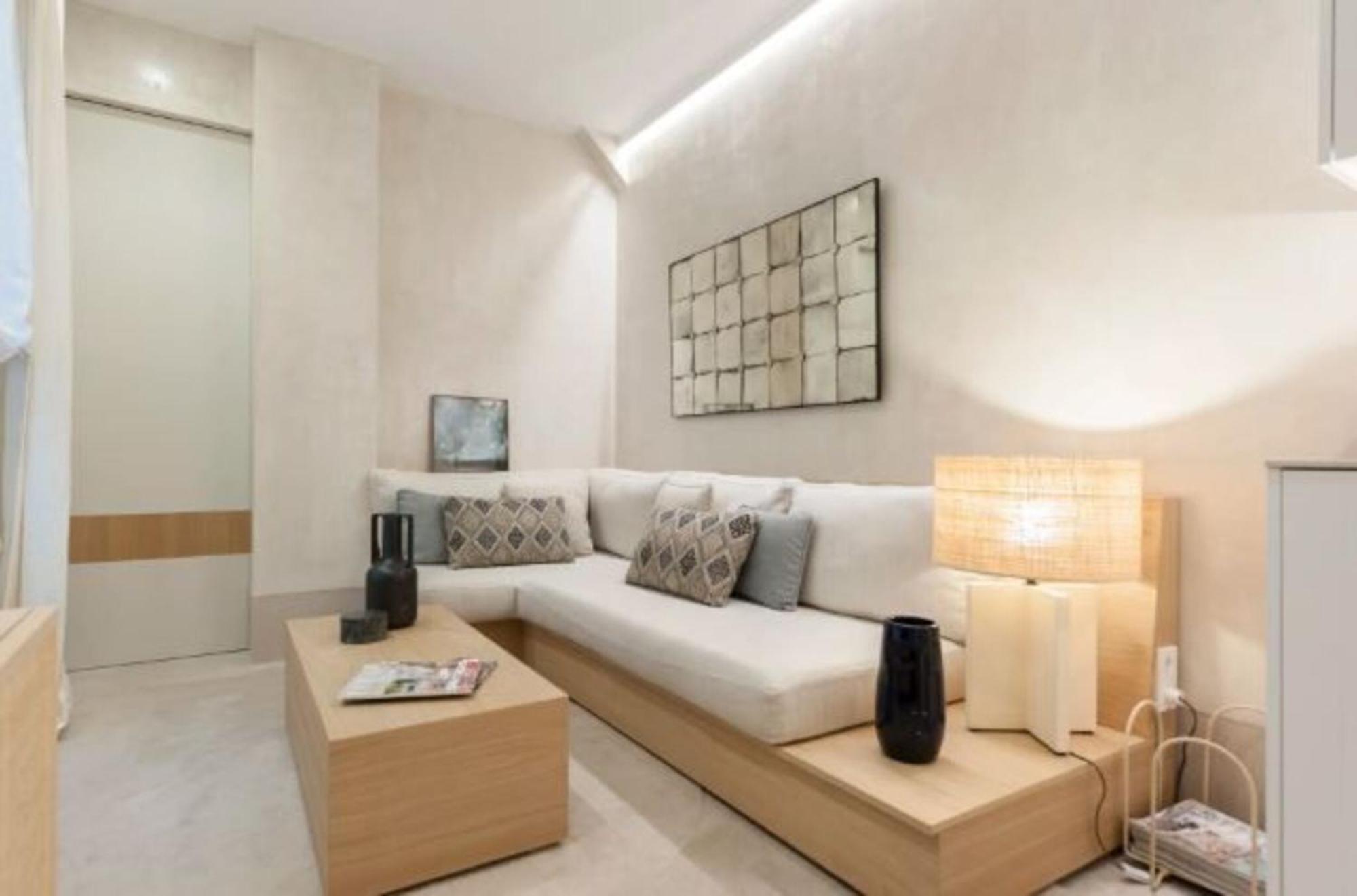 Elegant Neptuno-cortes For 2 People Apartment
