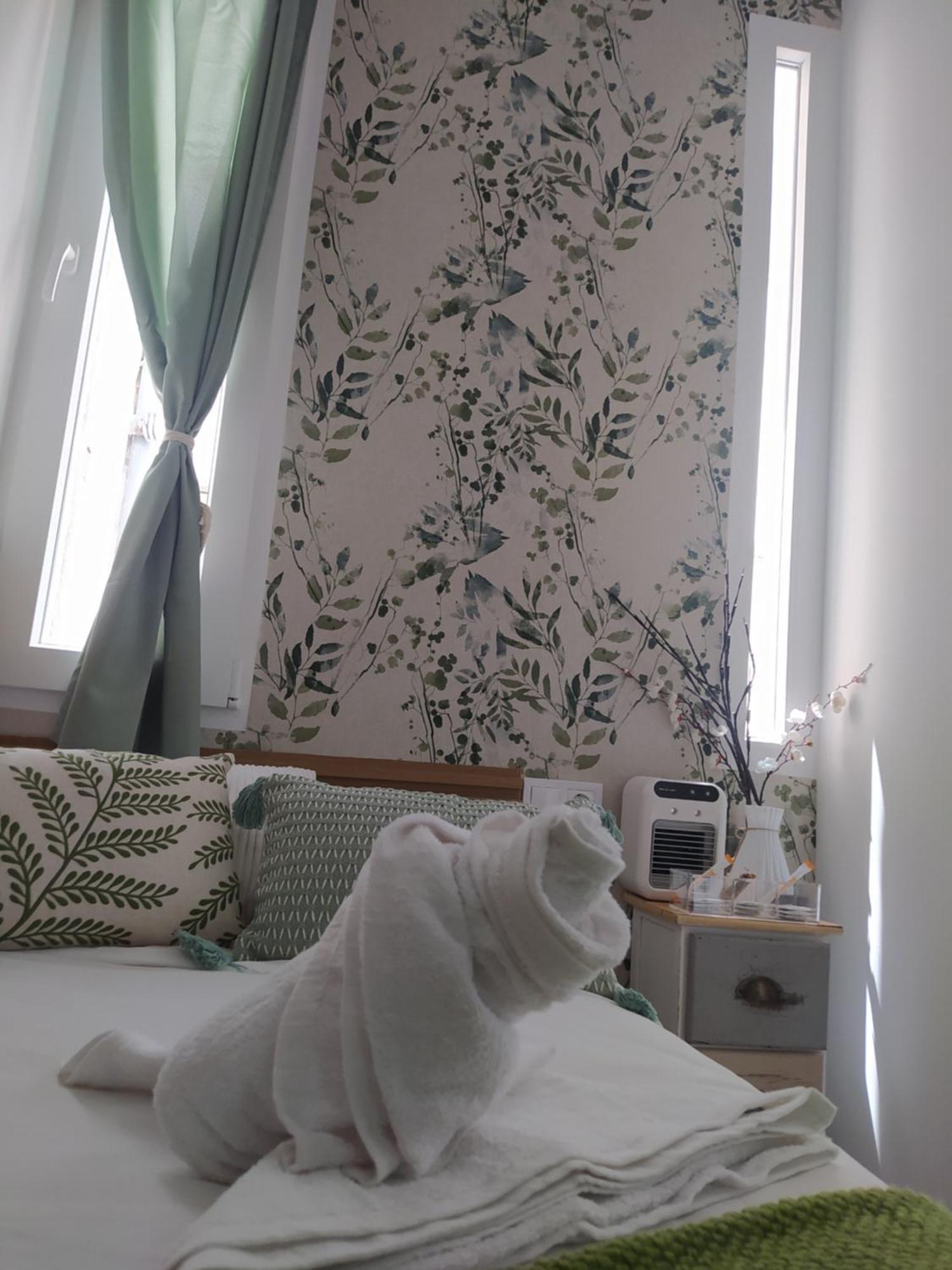 Universal Guest house